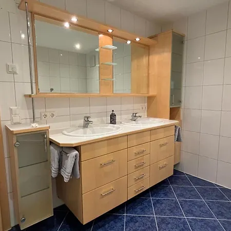 Apartament Nardin *